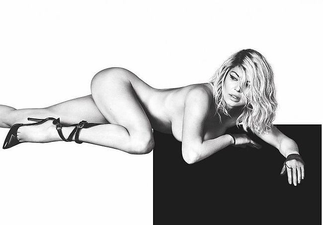 Fergie Nue